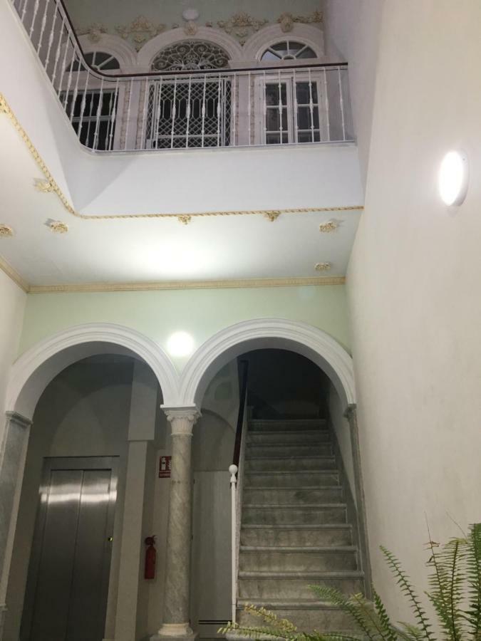 Apartamento Nuevo En Casa Tipo Palacio Cadice Esterno foto